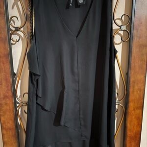 New Directions Sleeveless Black V-Neck business casual capsule minimal classic